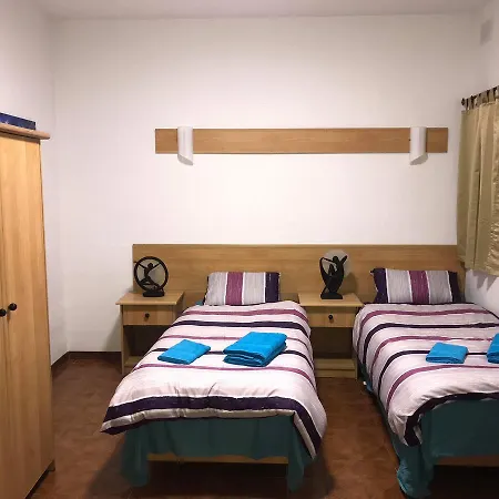 7 G'house בית הארחה